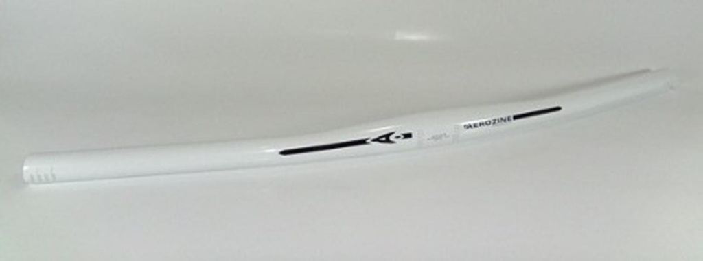 Řidítka Aerozine XB1.0A 31,8mm/700mm bílá