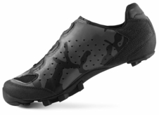 tretry LAKE MX238 Carbon camo vel.43,5