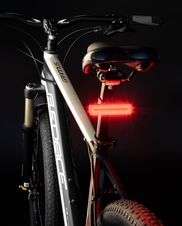 Blikačka zadní Force GLORY 70LM, 50x LED, USB