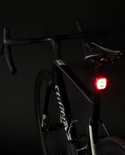 blikačka zadní FORCE FLEA 70 LM, 1 LED, USB