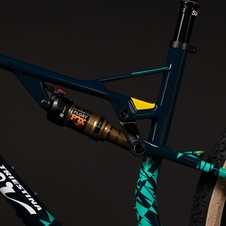 Horské kolo 29 Wilier URTA MAX SLR +XT 1x12+KASHIMA+K6 W Pirelli