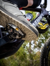 Pedály LOOK X-Track En-Rage + Ti Black