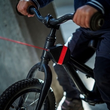 Naviják pro dětská kola Kidreel červený