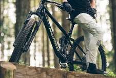 Horské kolo NORCO Fluid C2 Black/Chrome 29