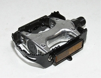 Pedály SP-910 AL černo/stříbrný