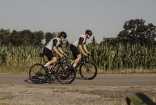 Dres Force MOVE krátký rukáv, nude