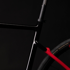 Silniční kolo Wilier GARDA HY+105 Di2+NDR28 black red