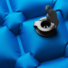 Nafukovací matrace s vakem Spokey AIR BED, 190x56x5cm, R-Value 2.5, modrá