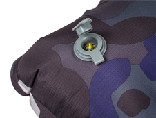 Nafukovací karimatka šedobéžová maskovací s polštářkem 5cm