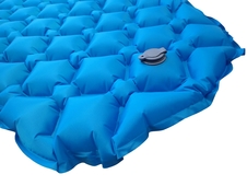 Nafukovací karimatka úsporná modrá