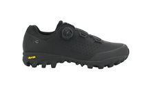 Turistické tretry FLR Bushmaster Pro Dial MXT Vibram Black