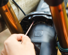 Blatník RRP ProGuard Bolt-On Front Black Standard v2