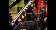 Ochrana zadní stavby pod řetěz STFU Drivetrain XC/Enduro