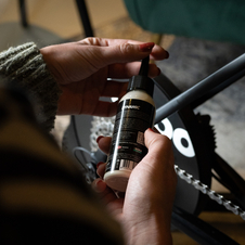 Voskový olej DYNAMIC Watts-Up Wax 100ml