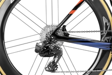 Silniční kolo LOOK 795 Blade 2 RS Super Record 13 WRL Iconic Radial