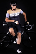 Dres Force ANNIVERSARY UNI kr. rukáv, černo-zlatý