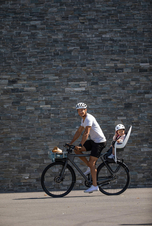 Dětská sedačka HAMAX Caress White/Black