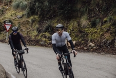 Návleky na ruce Force RACE, lepené, černé