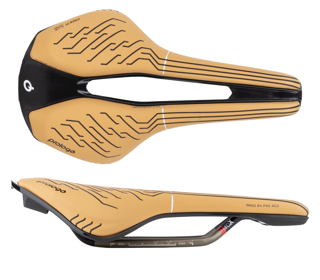 Sedlo PROLOGO NAGO R4 PAS AGX TiROX 137 SC hnědé