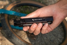 Multiklíč WOLF TOOTH 8-BIT Kit One