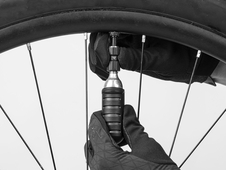 Pumpa TOPEAK NANO AIRBOOSTER + 25g CO2 náplň