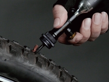 Bezdušový kit TOPEAK TUBI MASTER X + CO2 cartridge