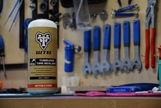 Bezdušový tmel WTB TCS Tubeless Tire Sealant 16oz (473 ml)