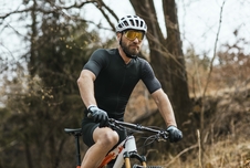 Dres Force STREAM, krátký rukáv, černý