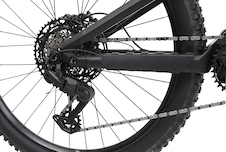 Elektrokolo APACHE Eagle 3 Avinox 800 Wh černá