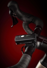 Světlo přední FORCE DIVER 900 LM, USB, černé