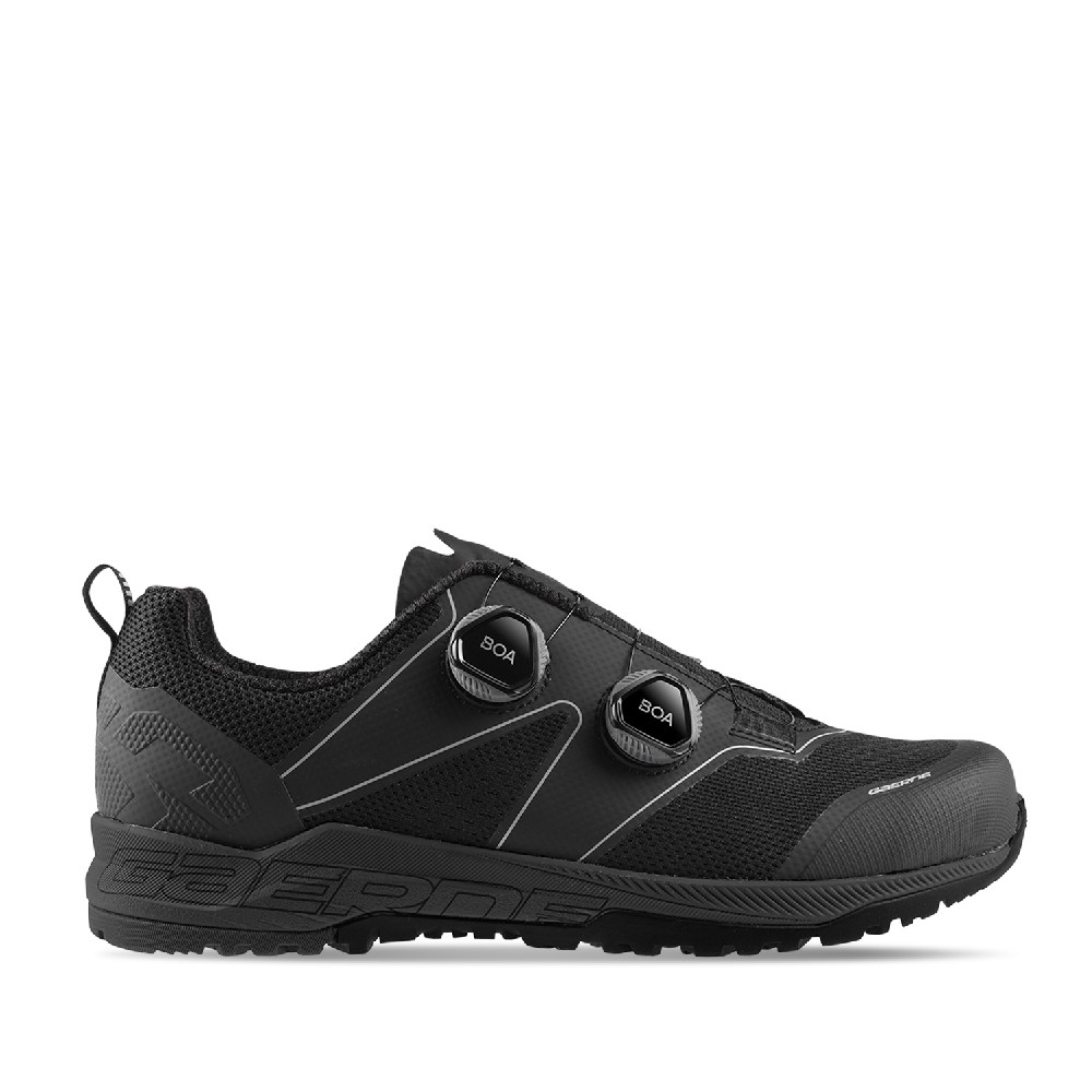 Tretry GAERNE Quasar black